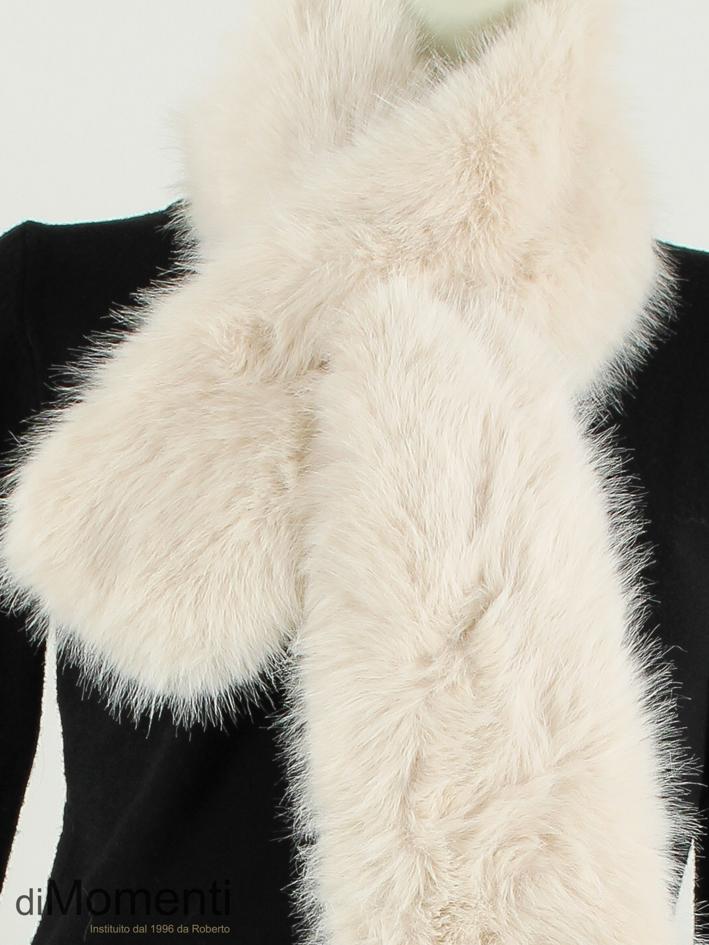 Faux Fur pull-through Sjaal Blanche - Apricot