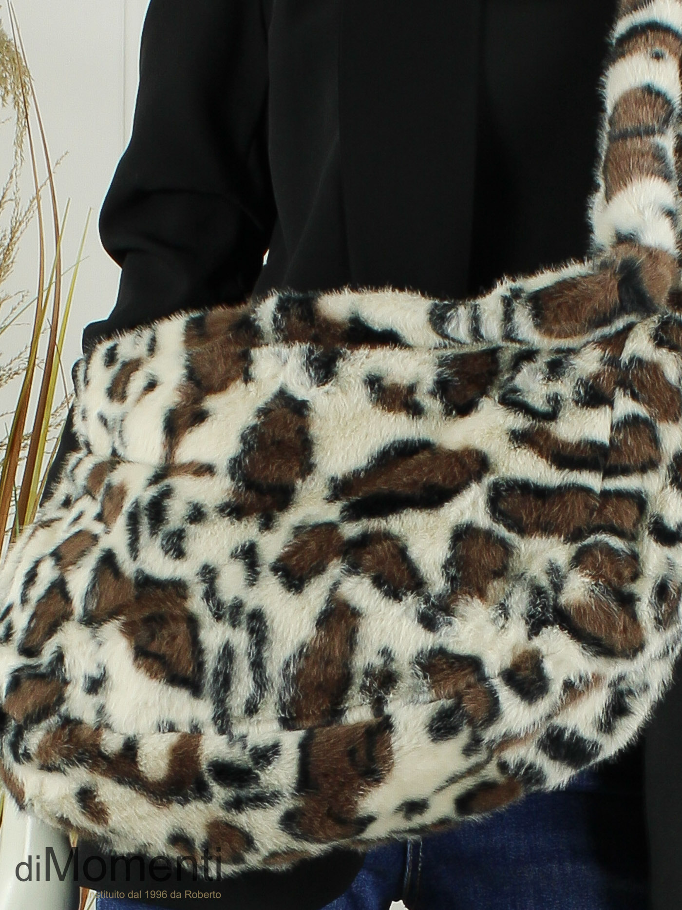 Faux Fur Tas Animal - Cow