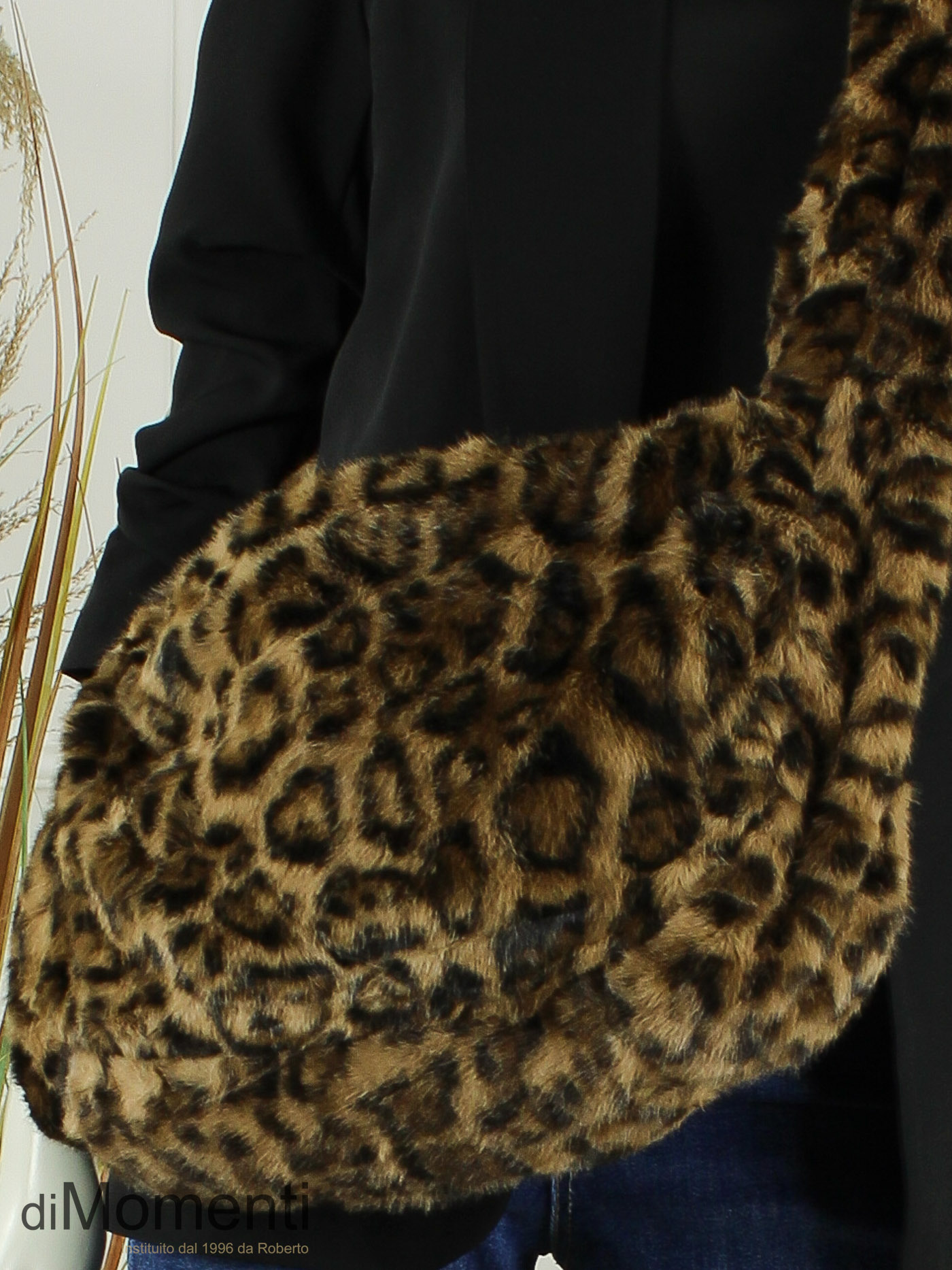 Faux Fur Tas Animal - Light Brown