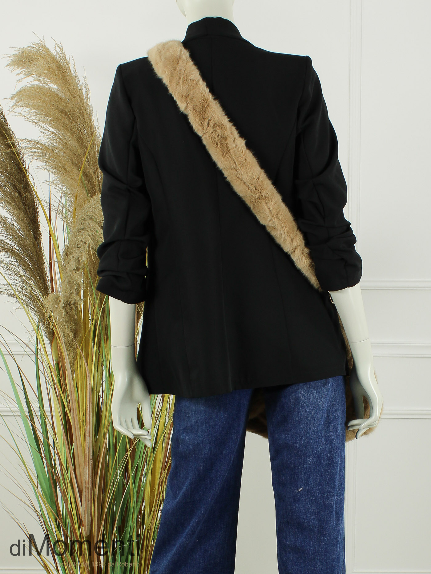 Faux Fur Tas Wolly - Camel