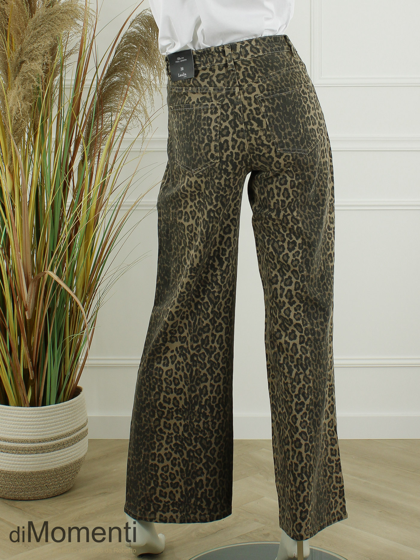 Laulia Wide Leg Jeans Animal Print - Beige