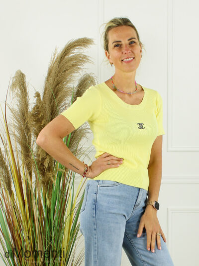 Top Cheryl Korte Mouw  - Geel
